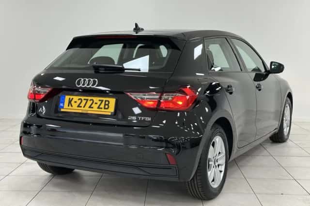 Audi A1 (2021) thumbnail 2