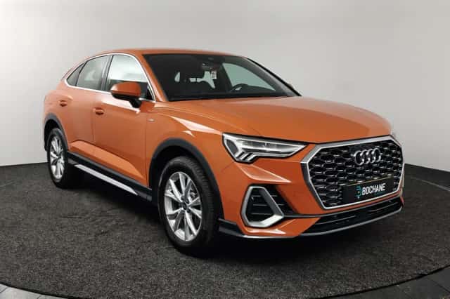 Audi Q3 (2022) thumbnail 5