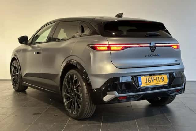 Renault Mégane E-Tech (2025) thumbnail 6