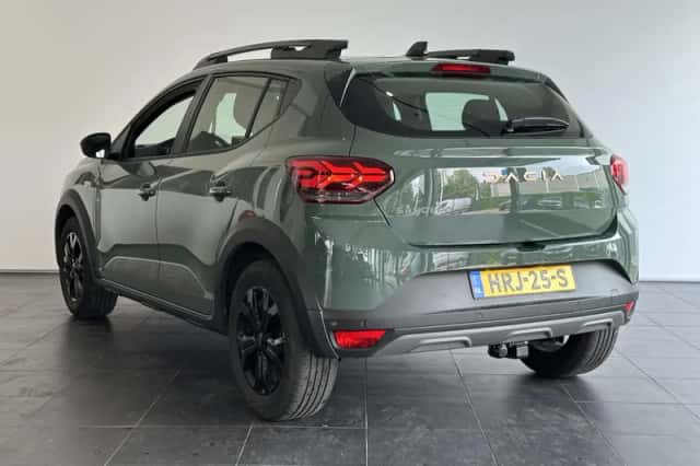 Dacia Sandero Stepway (2024) thumbnail 6