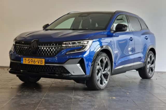 Renault Austral (2023) thumbnail 3