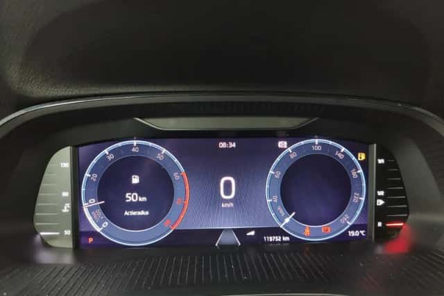 Škoda Octavia (2021) thumbnail 4