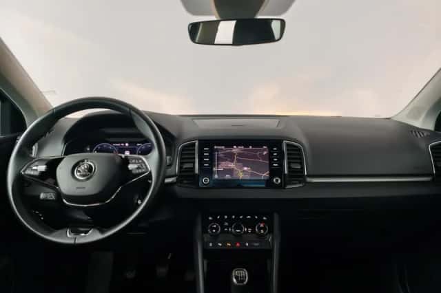Škoda Karoq (2022) thumbnail 3