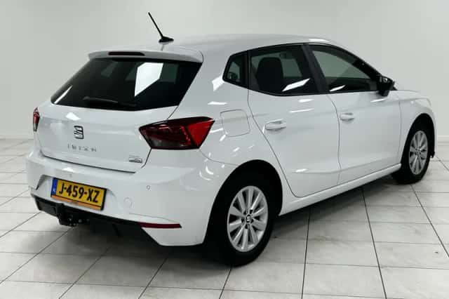 SEAT Ibiza (2019) thumbnail 2