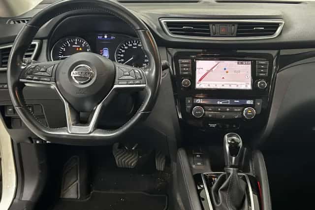 Nissan Qashqai (2020) thumbnail 3