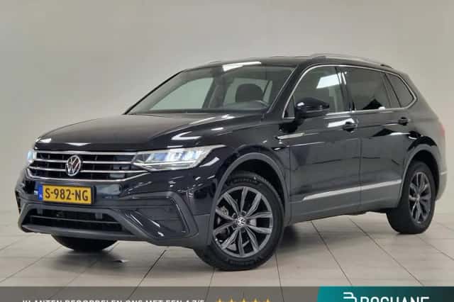 Volkswagen Tiguan (2023) thumbnail 1