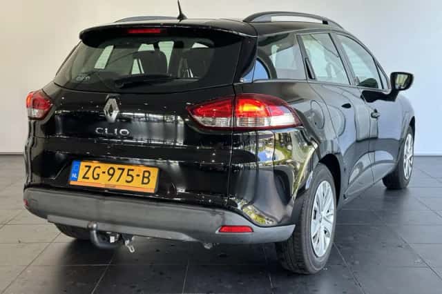 Renault Clio (2019) thumbnail 2