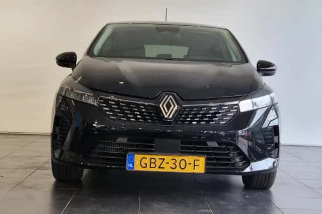 Renault Clio (2024) thumbnail 2