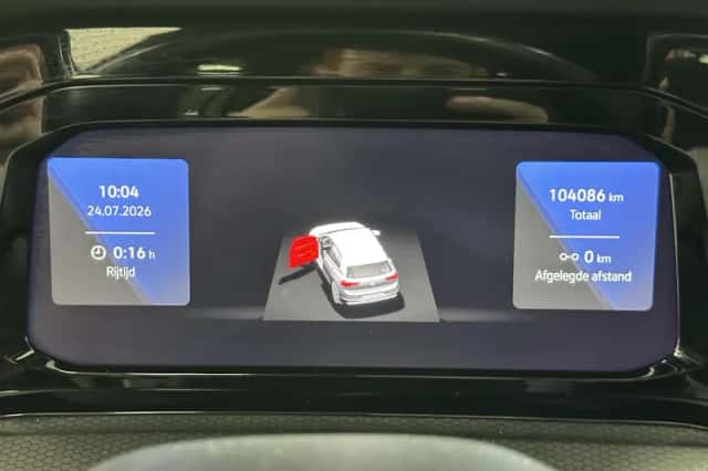 Volkswagen Golf (2020) thumbnail 5