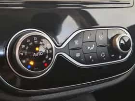 Renault Captur (2017) thumbnail 12