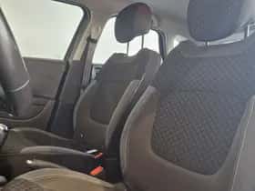 Renault Captur (2017) thumbnail 7