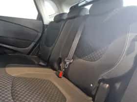 Renault Captur (2017) thumbnail 8