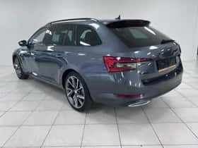 Škoda Superb (2021) thumbnail 5