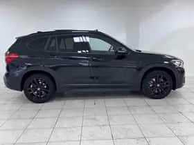 BMW X1 (2017) thumbnail 15