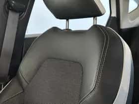 Renault Captur (2023) thumbnail 14