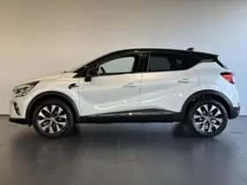 Renault Captur (2023) thumbnail 19