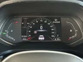 Renault Captur (2023) thumbnail 4