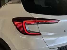 Renault Captur (2023) thumbnail 32