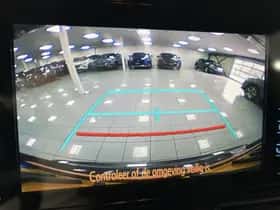 Toyota C-HR (2016) thumbnail 12
