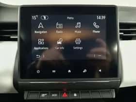 Renault Clio (2023) thumbnail 25