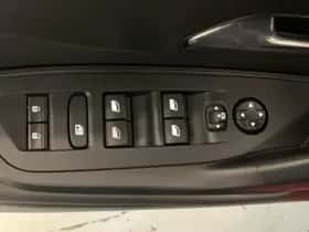 Peugeot 408 (2023) thumbnail 21