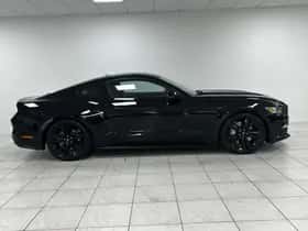 Ford Mustang (2016) thumbnail 15