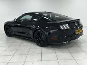 Ford Mustang (2016) thumbnail 6