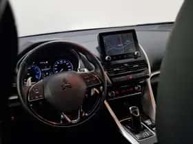 Mitsubishi Eclipse Cross (2021) thumbnail 3