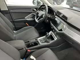 Audi Q3 (2019) thumbnail 7