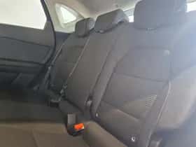 Renault Captur (2021) thumbnail 8