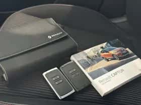 Renault Captur (2022) thumbnail 18