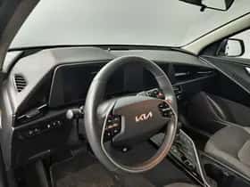 Kia Niro (2023) thumbnail 27