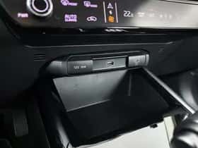 Kia Niro (2023) thumbnail 33