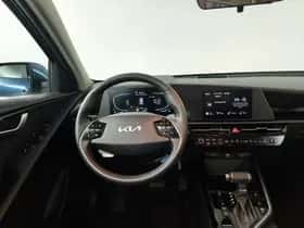 Kia Niro (2023) thumbnail 10