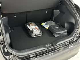 Toyota Yaris Cross (2026) thumbnail 9
