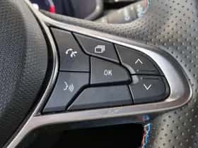 Renault Clio (2024) thumbnail 23