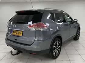 Nissan X-Trail (2017) thumbnail 2