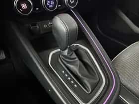 Renault Clio (2024) thumbnail 24