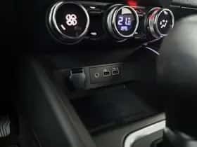 Renault Clio (2024) thumbnail 29