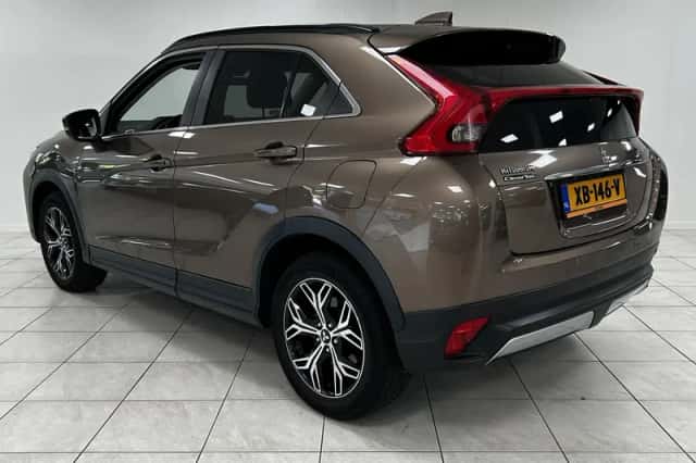 Mitsubishi Eclipse Cross (2018) thumbnail 6