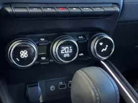 Renault Clio (2023) thumbnail 14