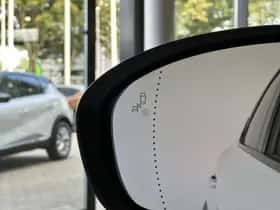 Renault Captur (2024) thumbnail 16