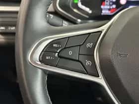 Renault Captur (2021) thumbnail 24