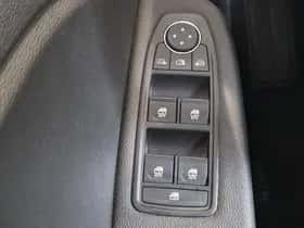 Renault Clio (2024) thumbnail 16