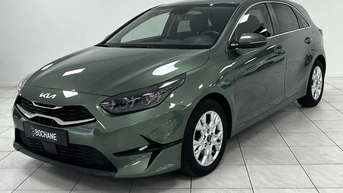 Kia Ceed (2022) — foto 1