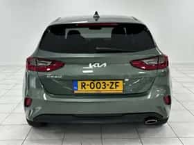 Kia Ceed (2022) thumbnail 17