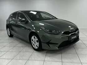 Kia Ceed (2022) thumbnail 5