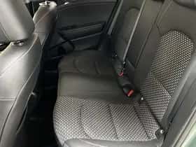 Kia Ceed (2022) thumbnail 8