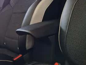 Renault Captur (2020) thumbnail 33
