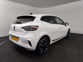 Renault Clio (2024) thumbnail 2